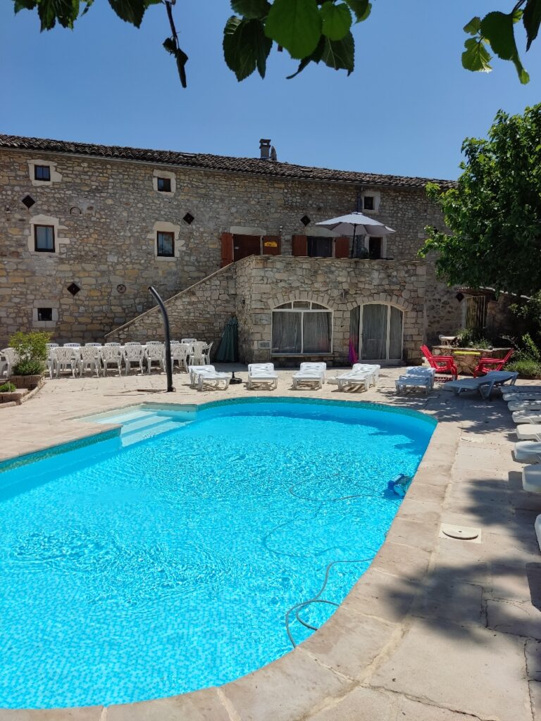 olivier-entree-768x1024 Accueil